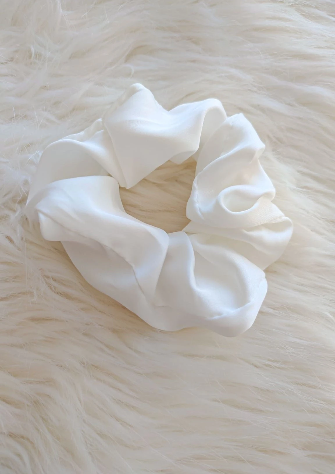 CHOUCHOU Doress En Charmeuse De Soie BLANC NEIGE 1 CHOUCHOU Doress En Charmeuse De Soie BLANC NEIGE