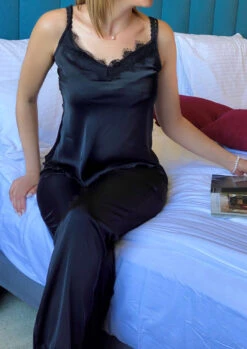 Ensemble Bustier Pantalon Soyeux SECRET