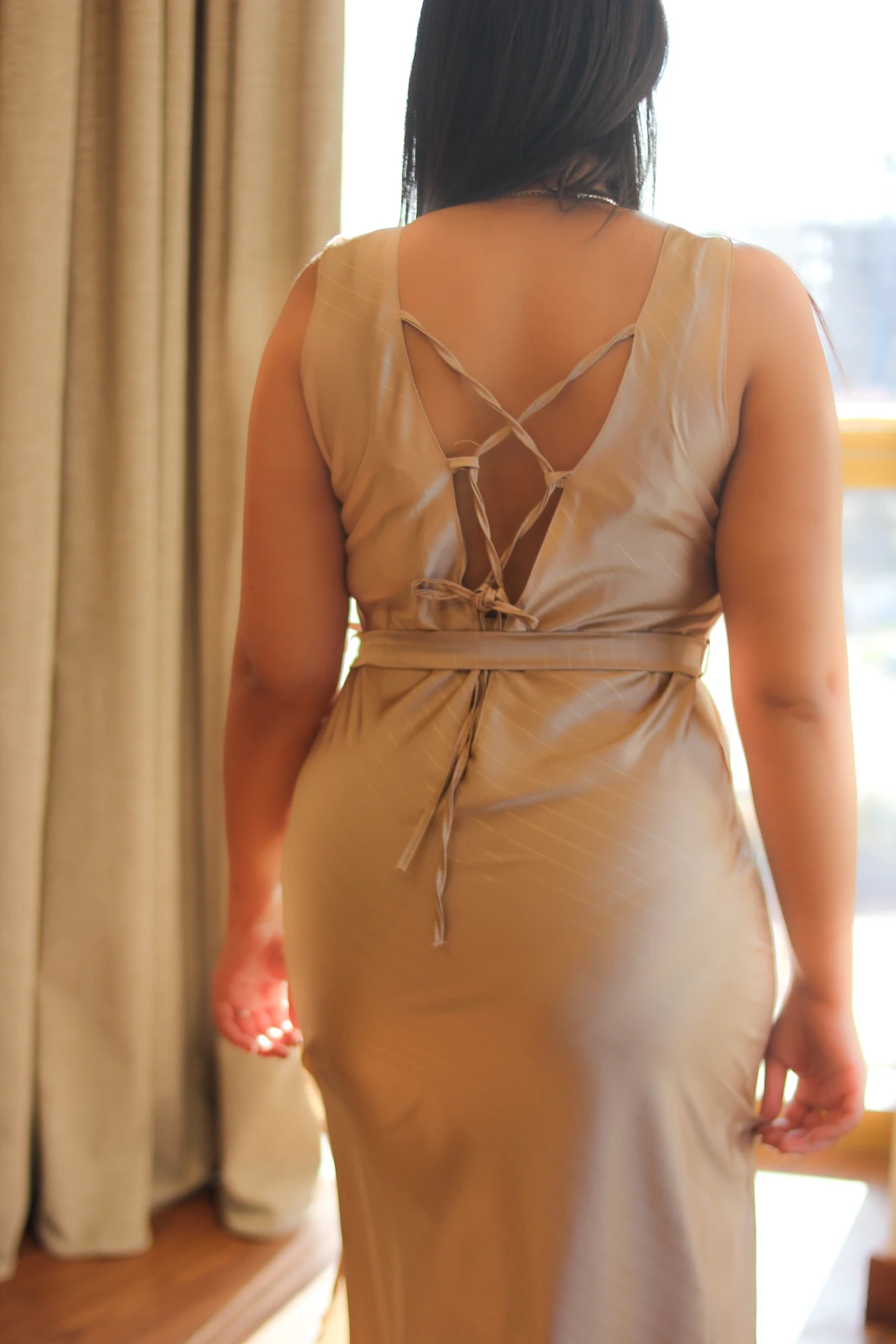 Nuisette Soyeuse Maxi ARIA BEIGE 2 Nuisette Soyeuse Maxi ARIA BEIGE – Image 2