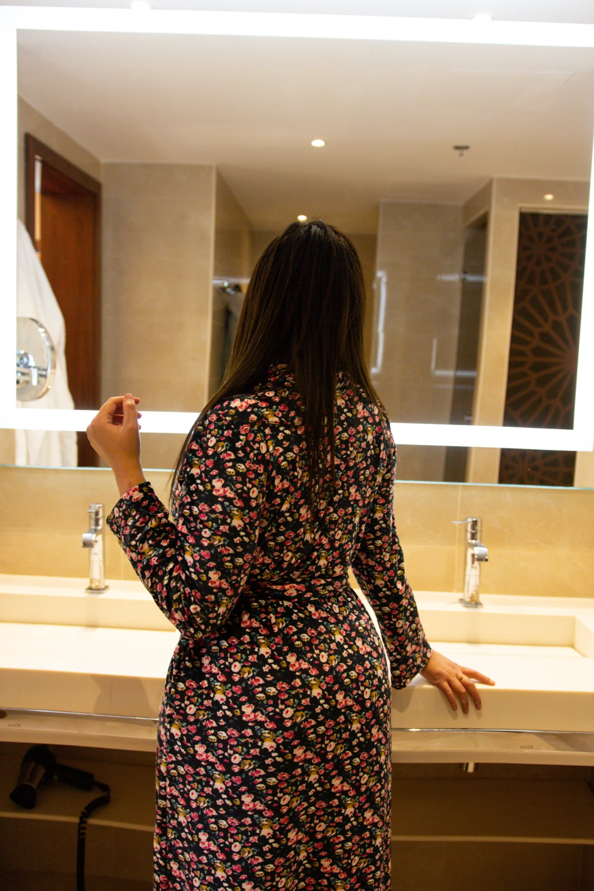 Kimono Long Super Soft Noir Imprimé FIORE 5 Kimono Long Super Soft Noir Imprimé FIORE – Image 5