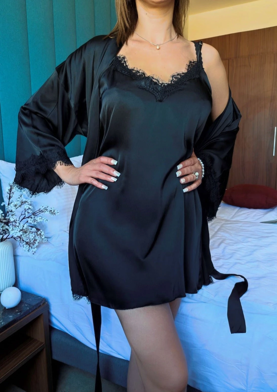 Ensemble Luxueux 5 Pièces Soyeux SECRET 1 Ensemble Luxueux 5 Pièces Soyeux SECRET