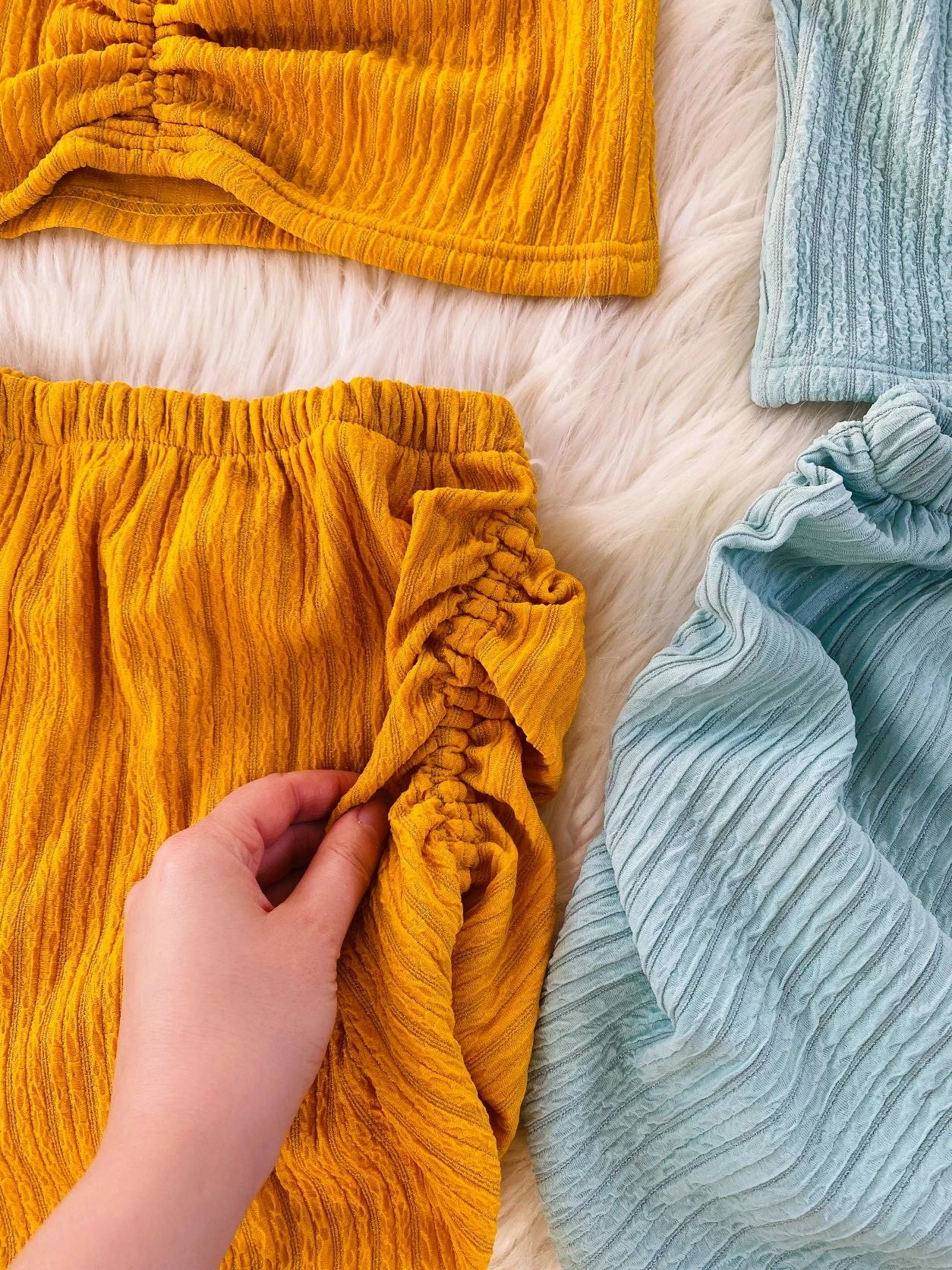 Ensemble Jaune CROP TOP Strech Collection 3 Ensemble Jaune CROP TOP Strech Collection – Image 3