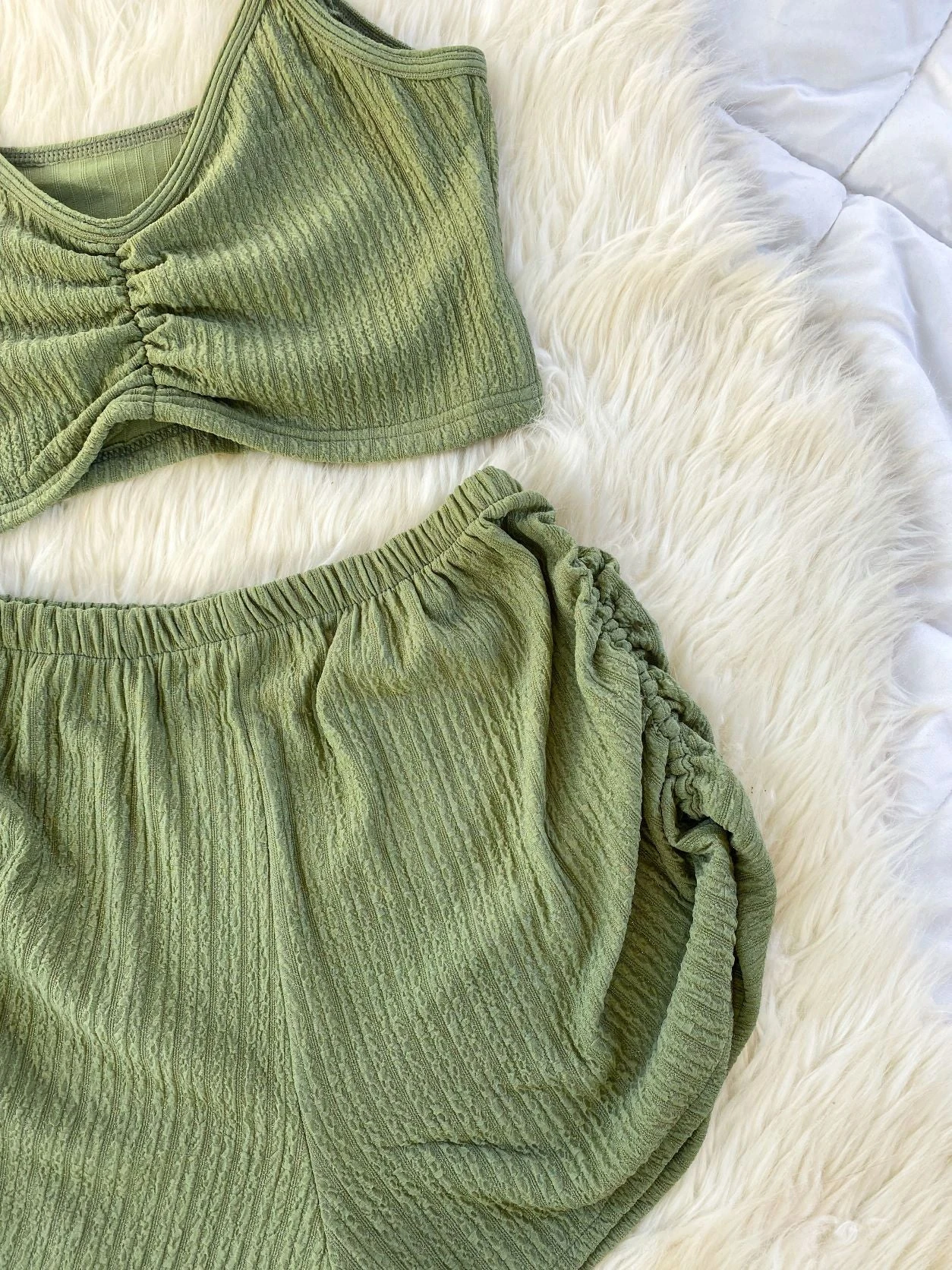 Ensemble Vert Foncé CROP TOP Strech Collection 2 Ensemble Vert Foncé CROP TOP Strech Collection – Image 2