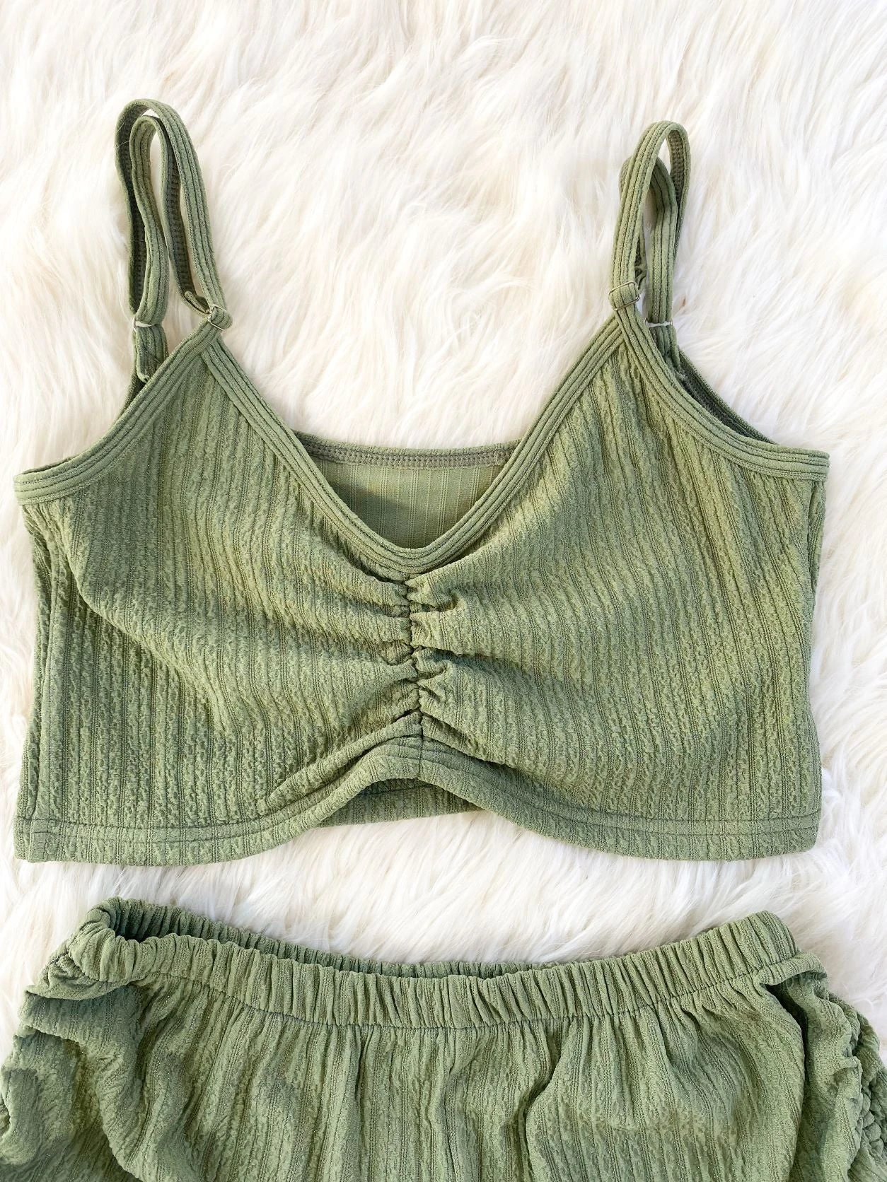 Ensemble Vert Foncé CROP TOP Strech Collection 3 Ensemble Vert Foncé CROP TOP Strech Collection – Image 3
