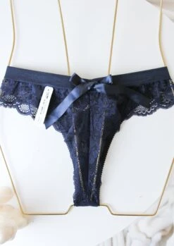 Thong En Dentelle Bleu Nuit OPAL