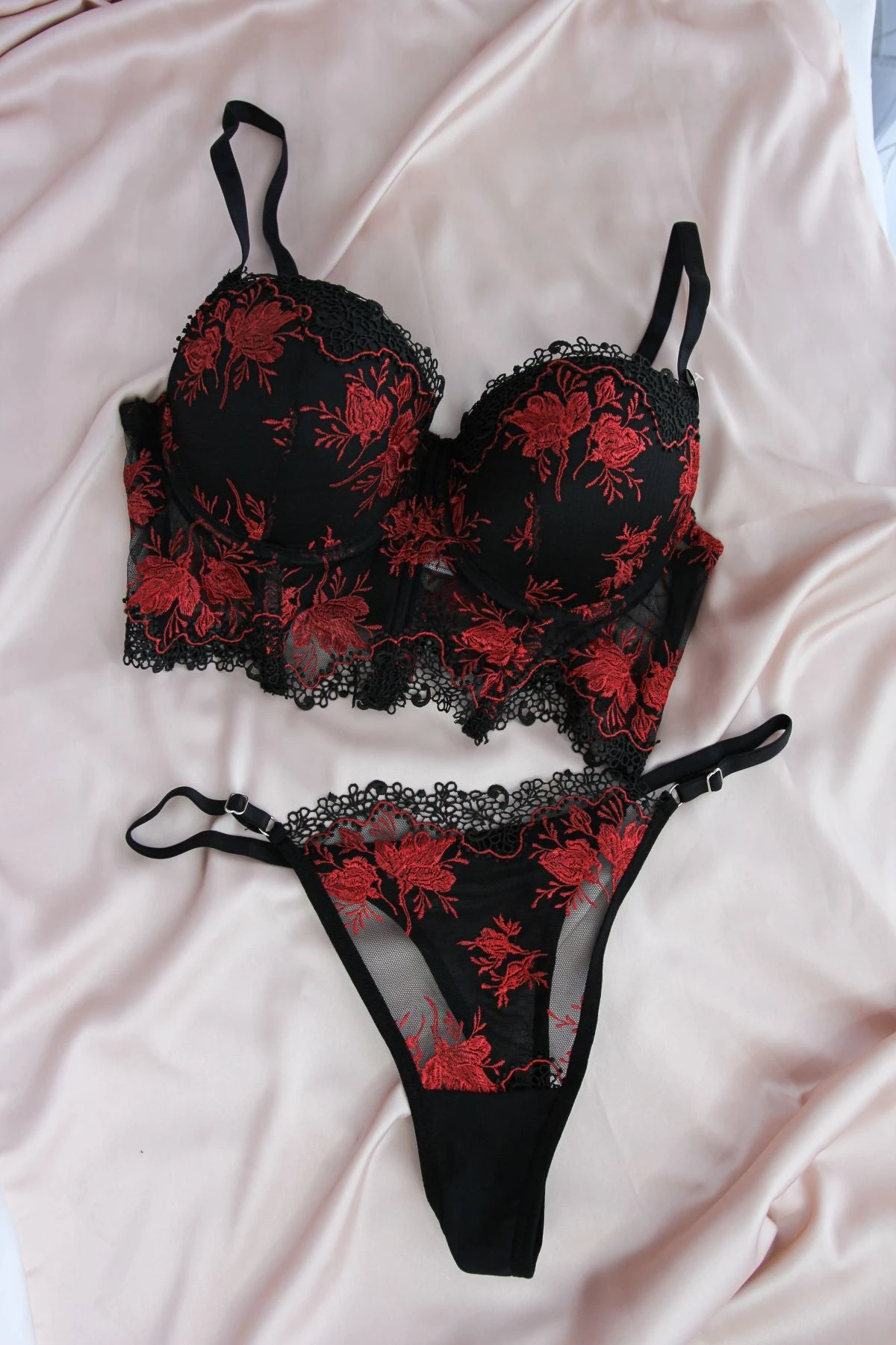 Ensemble Soutien-gorge Fleuri Noir LOLLY 5 Ensemble Soutien-gorge Fleuri Noir LOLLY – Image 5