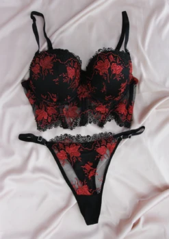 Ensemble Soutien-gorge Fleuri Noir LOLLY
