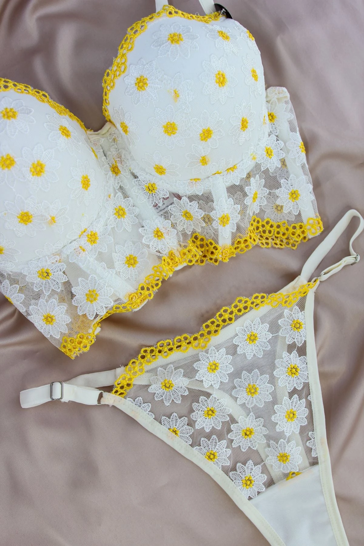 Ensemble Soutien-gorge Fleuri Blanc LOLLY 3 Ensemble Soutien-gorge Fleuri Blanc LOLLY – Image 3