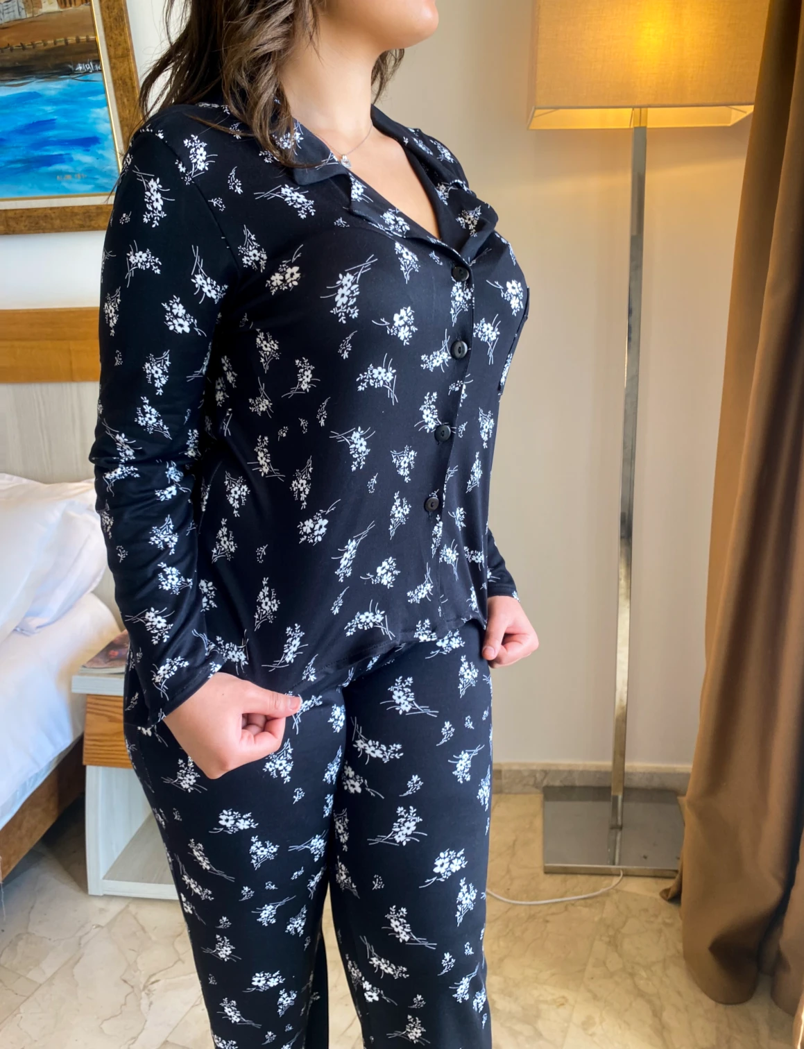 Pyjama Noir En Coton Imprimé BLOSSOM 4 Pyjama Noir En Coton Imprimé BLOSSOM – Image 4