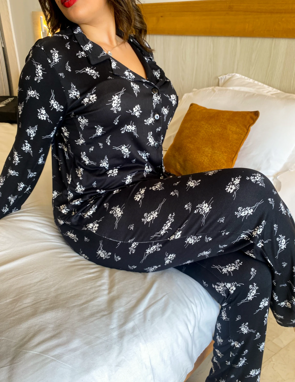 Pyjama Noir En Coton Imprimé BLOSSOM 7 Pyjama Noir En Coton Imprimé BLOSSOM – Image 7